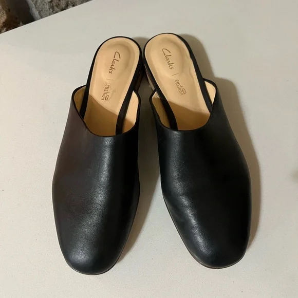 Clarks Pure Blush Leather Black Mules Size 8.5 - Picture 3 of 10